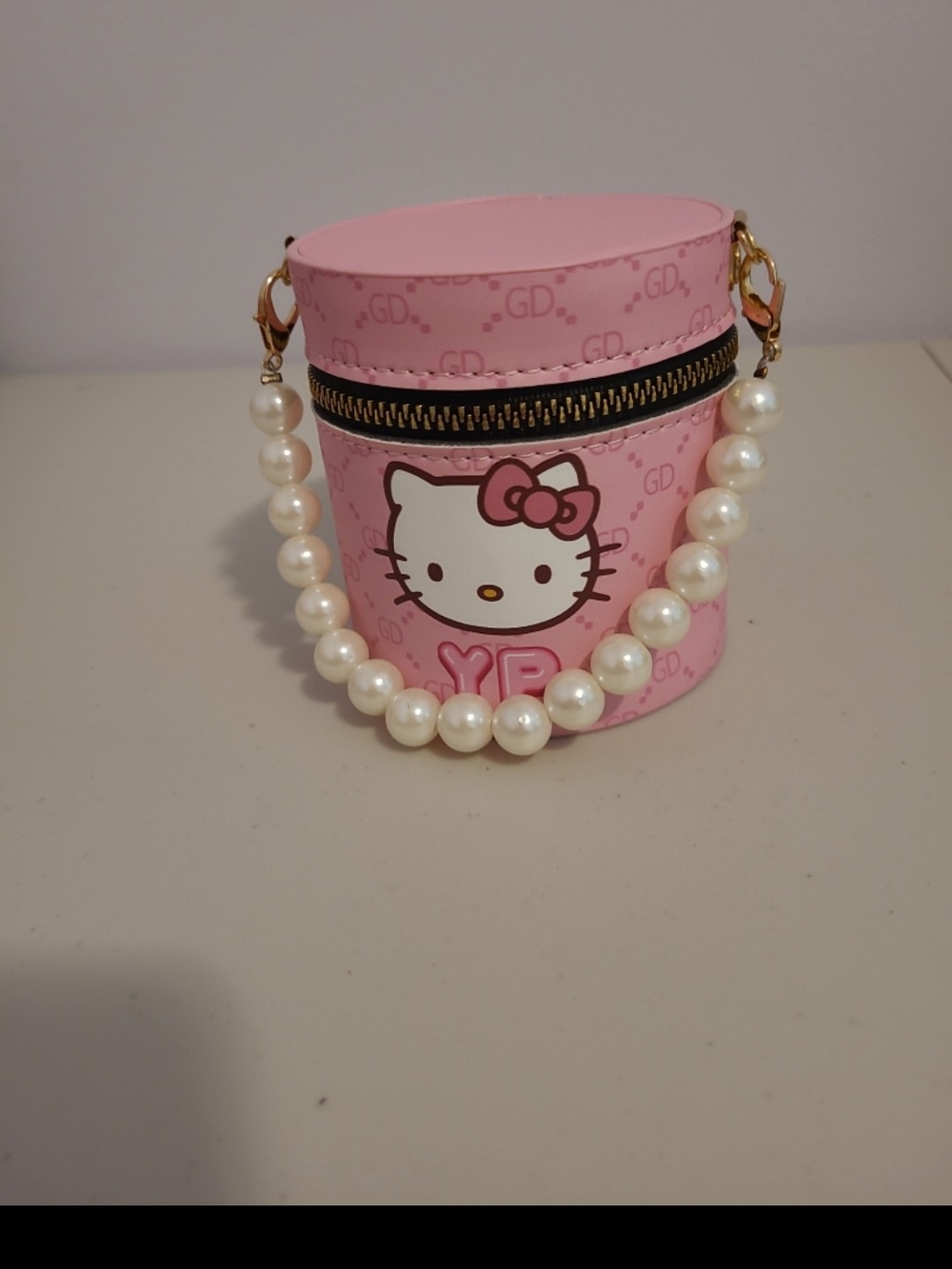 Hello Kitty Pink Pearl-Handle Cylinder Kids Bag